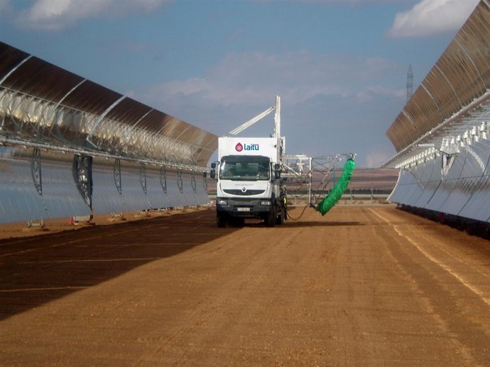 Servicios De Mantenimiento Y Limpieza De Laitu Solar