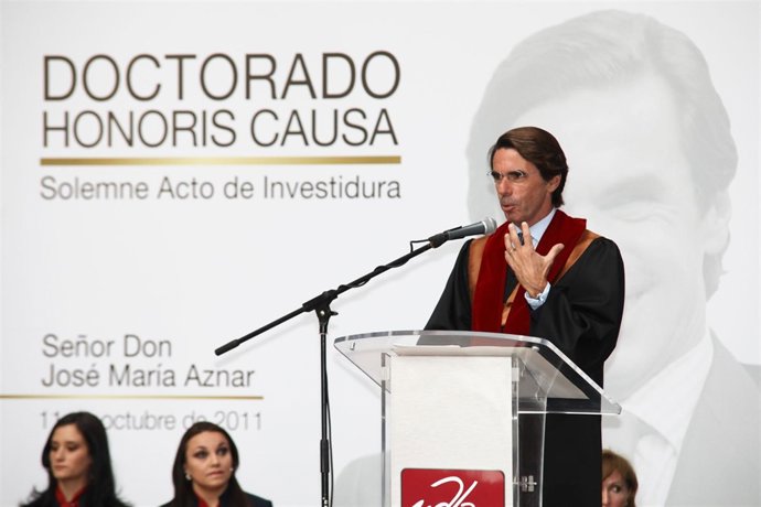 José María Aznar, Investido Doctor Honoris Causa