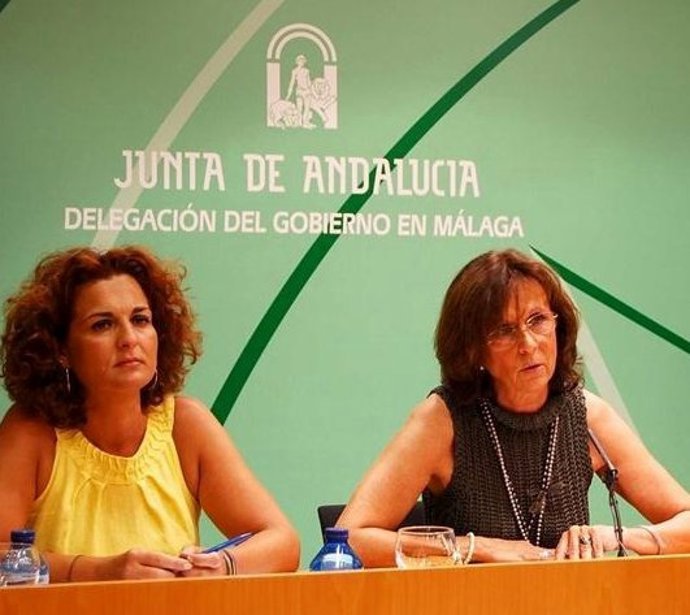 Pilar Serrano Y Remedios Martel