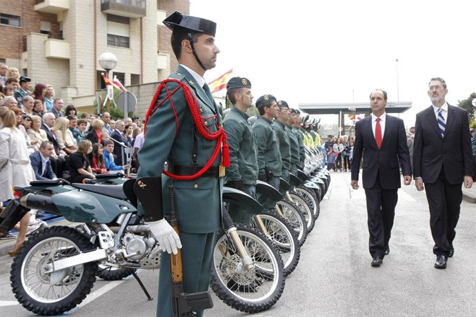 Diego E Ibáñez En Los Actos De La Guardia Civil, En Campogiro. 