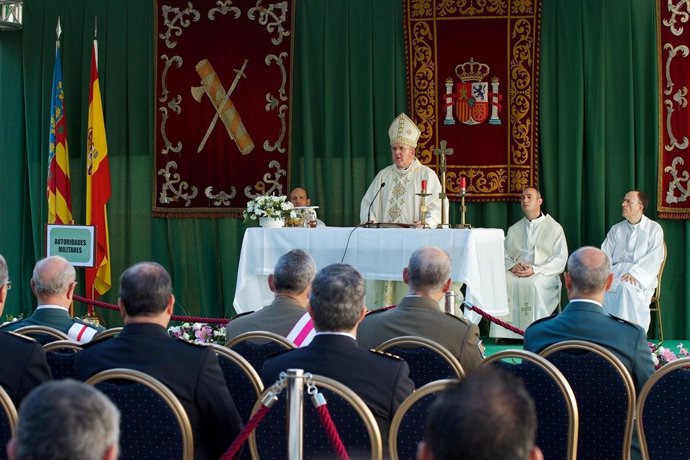 Monseñor Osoro Preside La Misa De La Guardia Civil.