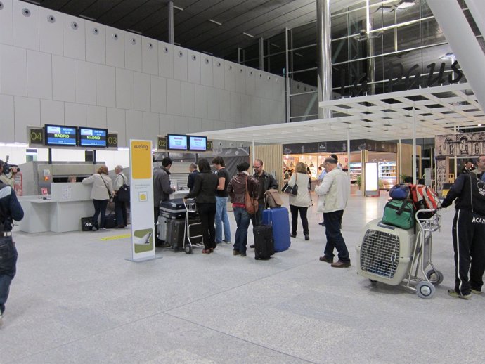 Inicio De Las Operaciones En La Nueva Terminal Del Aeropuerto De Lavacolla