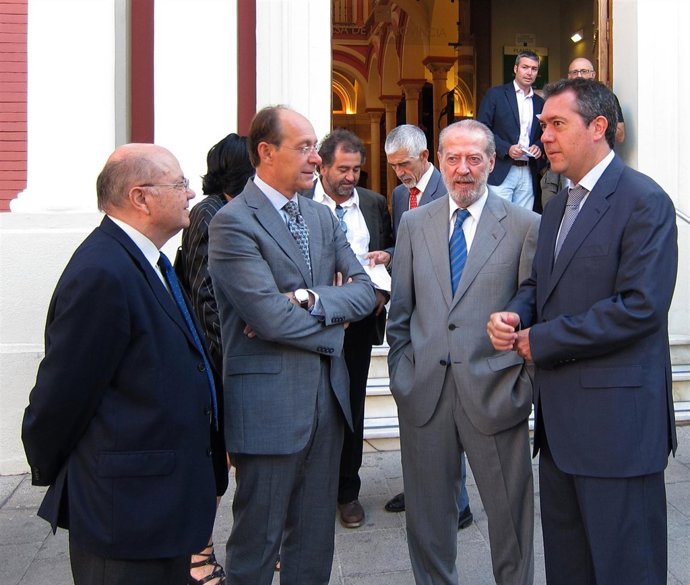 José Juan Díaz Trillo, Fernando Rodríguez Villalobos Y Juan Espadas