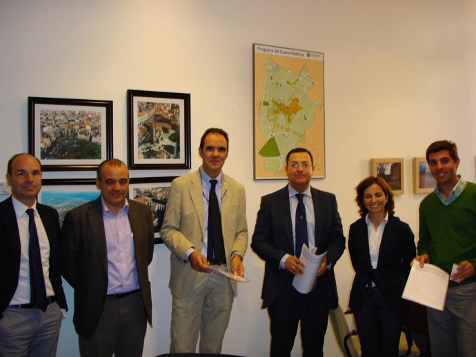 Concejales De Palencia Conocen El Funcionamiento De La Sede Electrónica