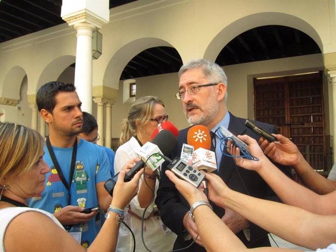 Antonio Ávila, Este Jueves En El Parlamento