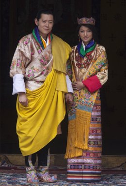 El Rey De Bután, Jigme Jesar Namgyel Wangchuck, Y Su Esposa Jetsun Pema