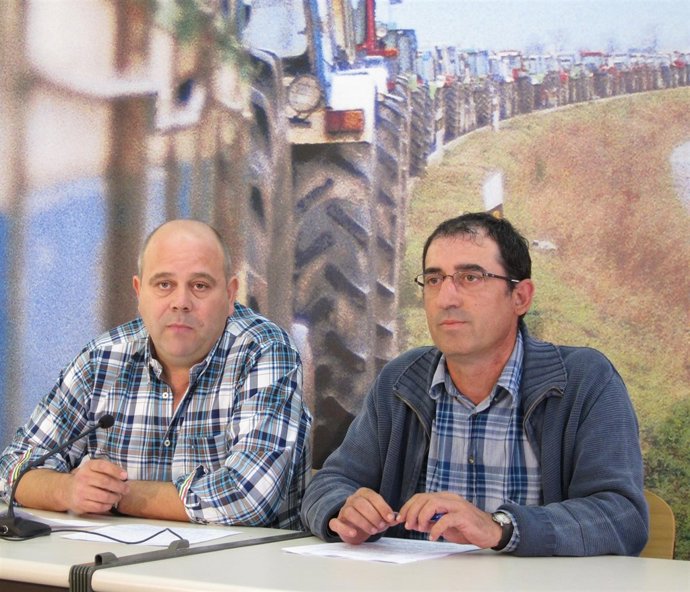 Óscar Salazar Y Luis Torres, Miembros Permanente UAGR