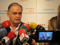 Pons se avergüenza de Caamaño por "presionar" al CGPJ para "proteger" a Blanco