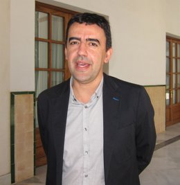 Mario Jiménez, Este Jueves En El Parlamento