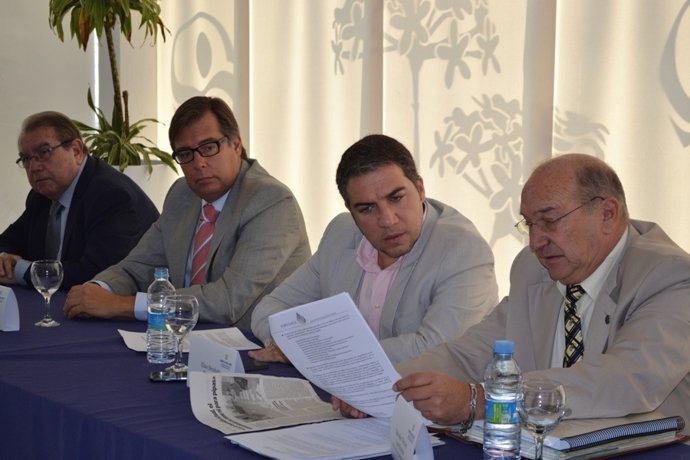 Reunión Del Foro De Turismo De La Costa Del Sol Y El De Saneamiento Integral