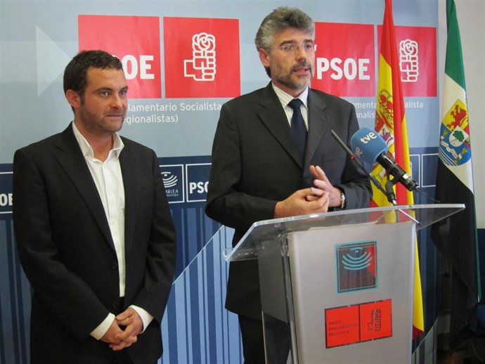 Jorge Amado Y Valentín García (PSOE)