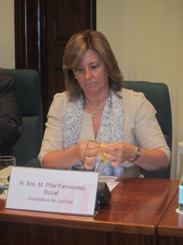 La Consellera De Justicia, Pilar Fernández Bozal