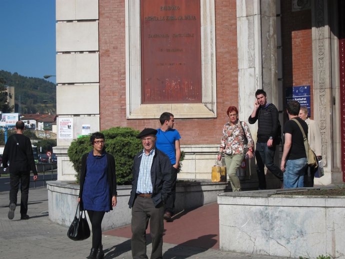 Tasio Erkizia, Con Representantes Del Acuerdo De Gernika