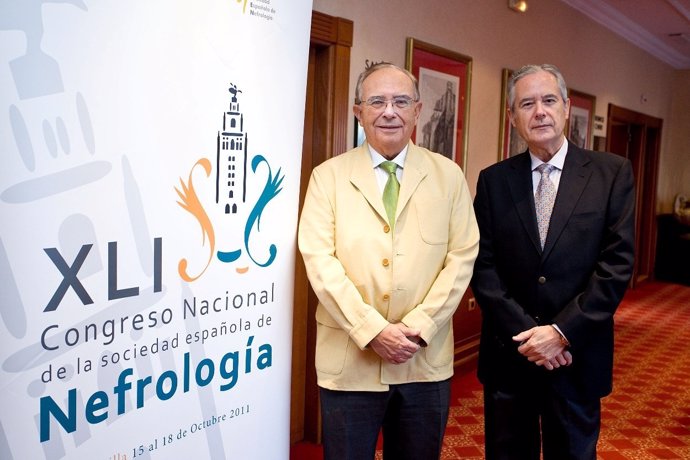 Los Nefrólogos Carlos Fernández Andrade Y José Antonio Milán