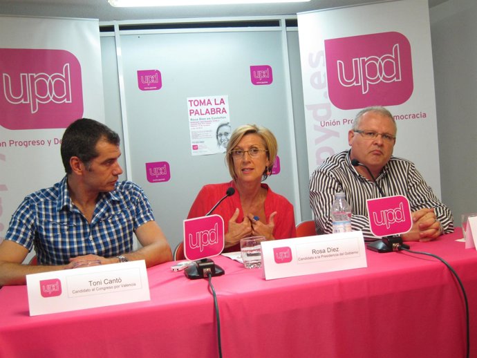 Rosa Díez En Rueda De Prensa En Castellón