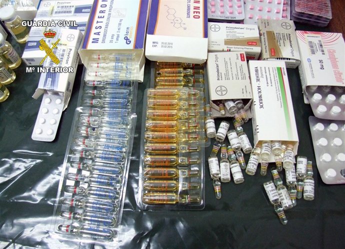 La Guardia Civil Detiene A Siete Personas Por Traficar Con Medicamentos Ilícitos