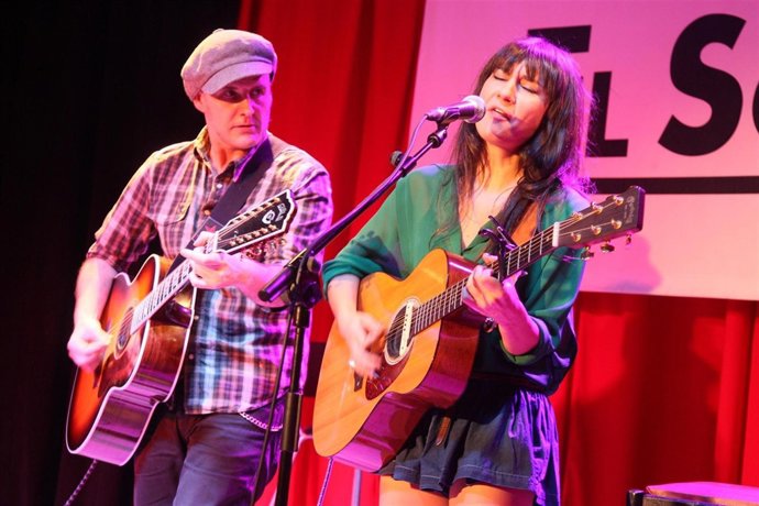 Juan Aguirre Y Eva Amaral 