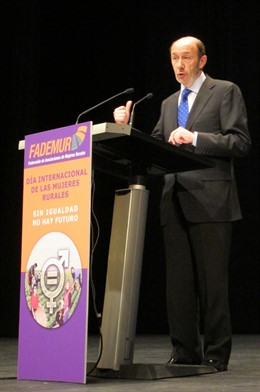 Rubalcaba En Un Acto De FADEMUR En Logroño