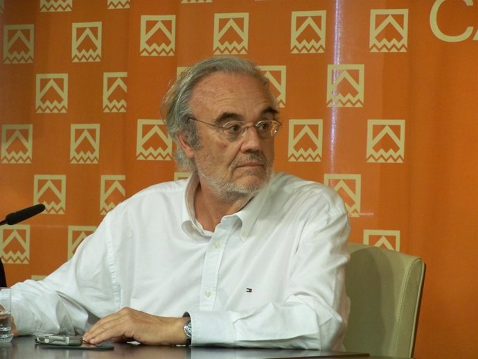 El Cineasta Cántabro Manuel Gutiérrez Aragón