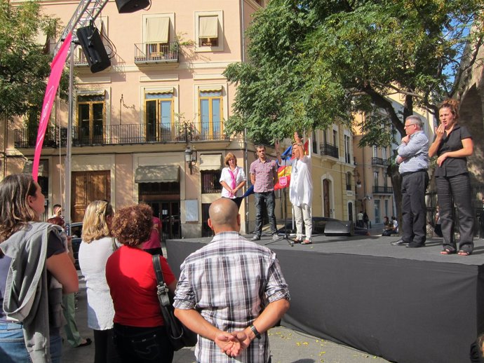 Manuela Nicolás, Toni Cantó, Rosa Díez Y Romain Muzzati En Valencia