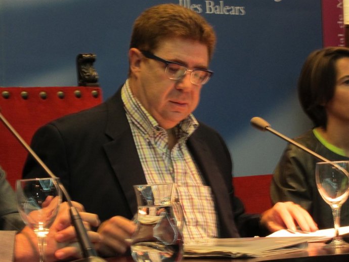PRESIDENTE DEL COLEGIO DE MÉDICOS DE BALEARES, ANTONI BENNÀSAR