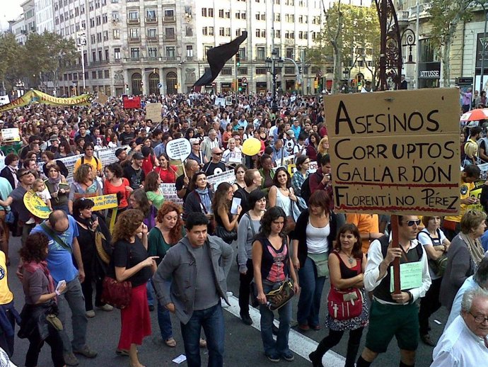 Manifestación 15 De Octubre En Barcelona