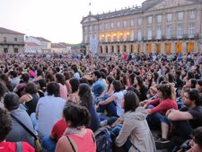 Miles De Personas En La Protesta Del 15-O En El Obradoiro
