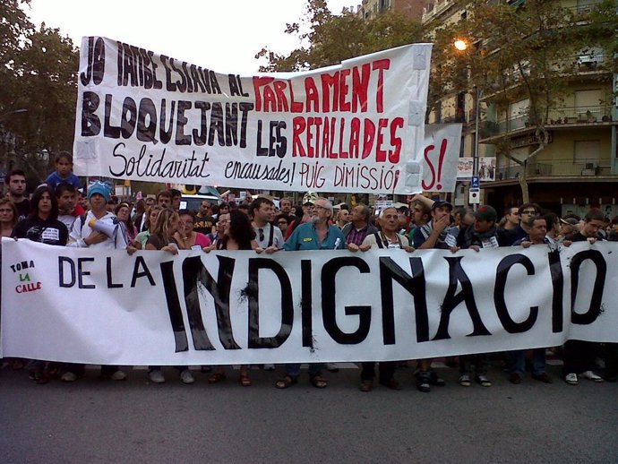 Manifestación De 'Indignados' Del 15 De Octubre En Barcelona