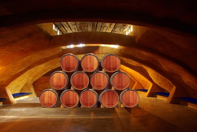 Una De Las Obras De José Mª Rubio Anaya Que Se Exponen En El Museo Del Vino