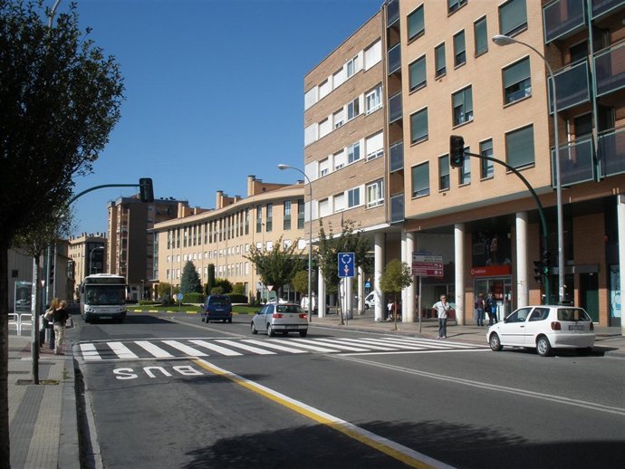 Nuevo Semáforo En La Avenida De Villava.