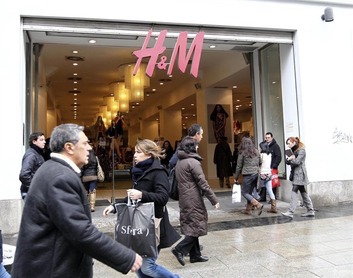 Tienda H&M En El Centro De Madrid