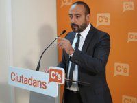 C's rechaza que el fin de ETA pase por el "foro-farsa" de San Sebastián