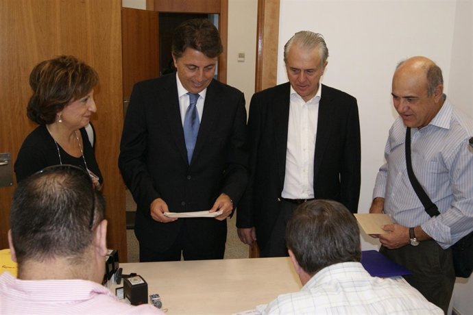 Presentación De Las Listas Del PP En Castellón Ante La JEP