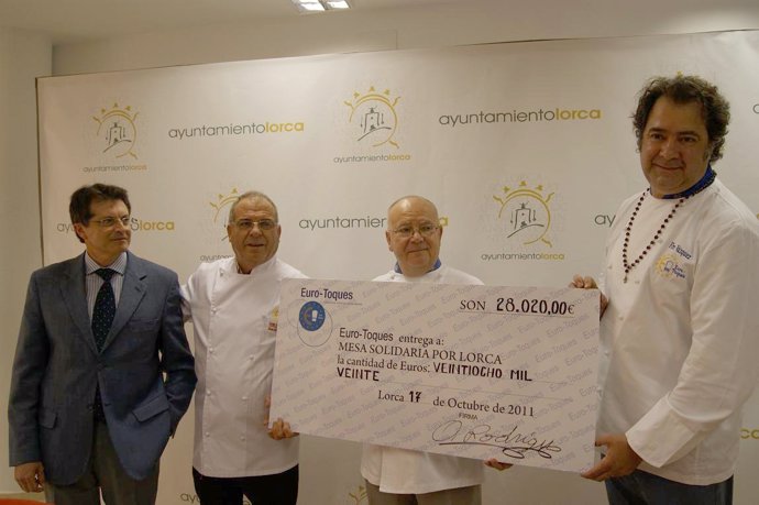 Eurotoques Dona A La Mesa Solidaria De Lorca Los 28.000 Euros 