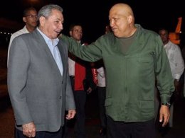 Raúl Castro Y Hugo Chávez