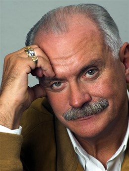 El Festival De Sevilla Homenajeará Al Director Nikita Mikhalkov
