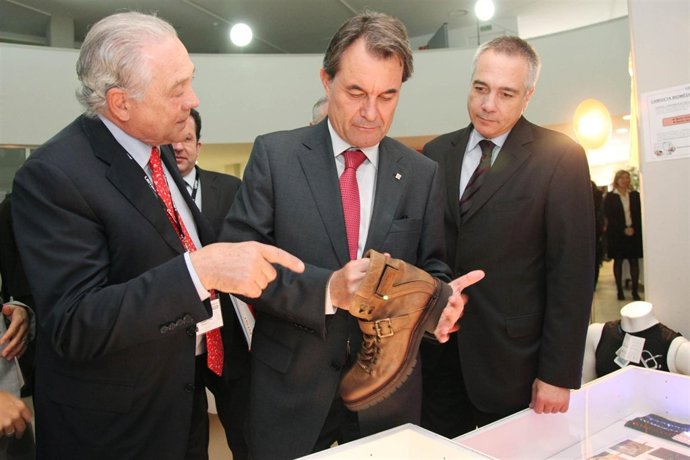 Visita Del Pte.A.Mas A Leitat