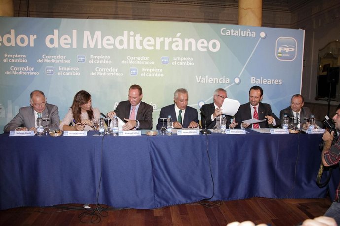 Los Dirigentes Populares En Almería.