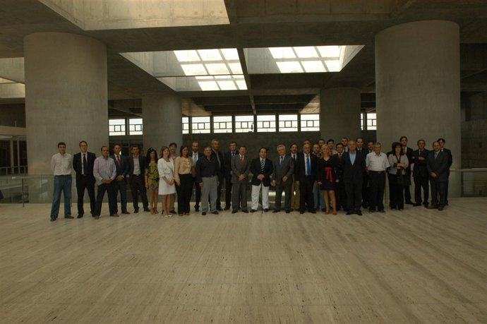 Alcaldes De Granada Y Jaén Firman Un Acuerdo Con Cajagranada