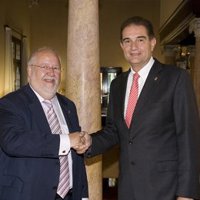 El PSC niega que blindara sueldos en la Diputación y defiende que aplicó "garantías" legales