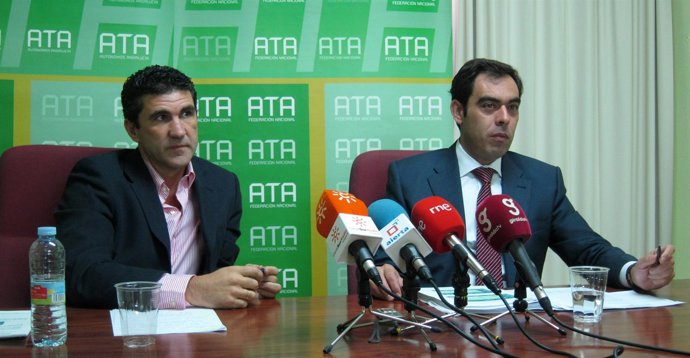 José Luis Perea Y Rafael Amor.