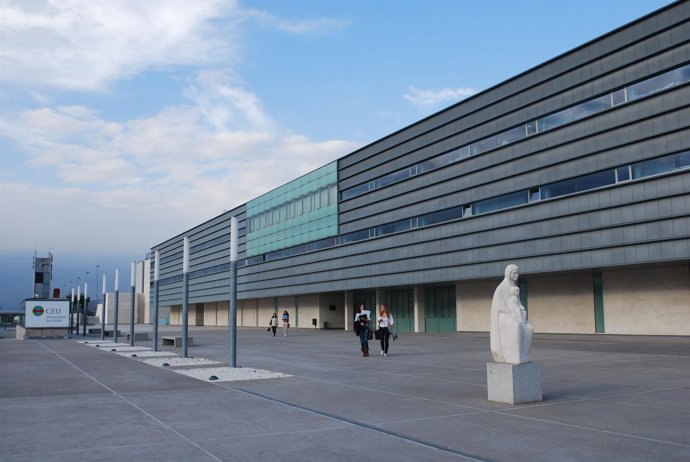 Campus De Montepríncipe Del CEU