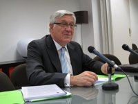 Los promotores achacan a las "agresivas" ofertas de los bancos la caída de precios de los pisos