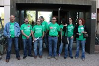 Profesores se encierran en las delegaciones de Toledo, Ciudad Real y Albacete y la policía lo impide en Cuenca