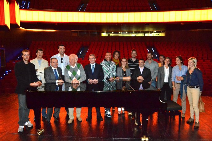 Angel David Rodriguez Rodrigo Garza Pirri Albert Boadella Chema Martinez Pablo G