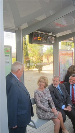 Aguirre, Durante La Presentación De Las Nuevas Aplicaciones En Autobuses