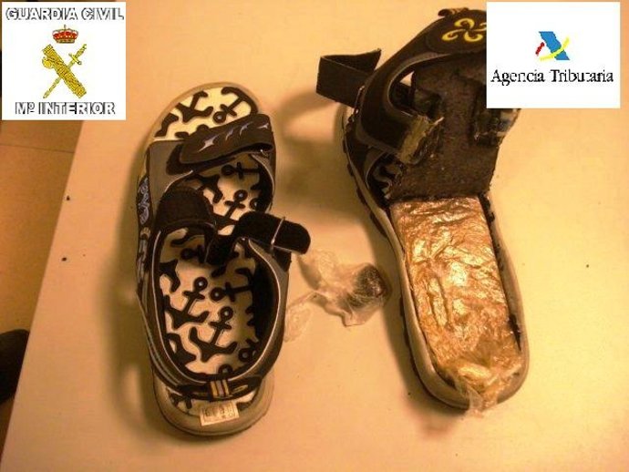 Droga Oculta En Doble Fondo De Zapatos