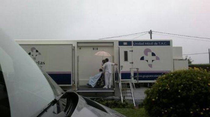 Traslado De Un Paciente Al Escaner Provisional