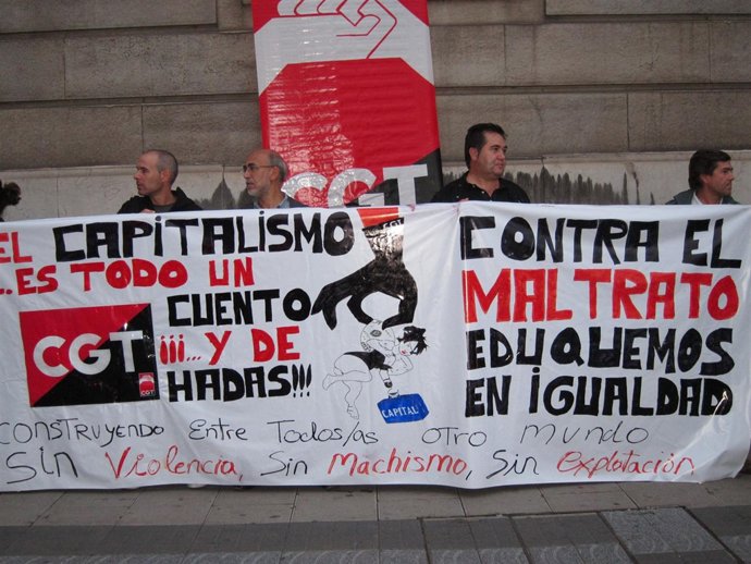 Concentración De CGT Contra La Violencia De Género