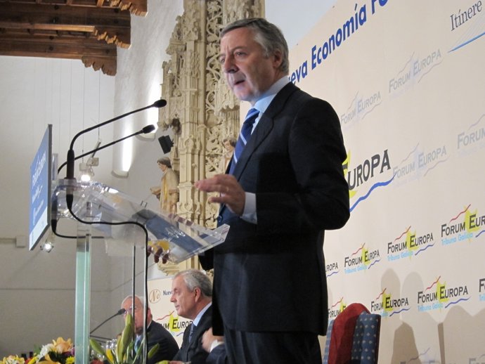 José Blanco En Un Desayuno Informativo En Santiago